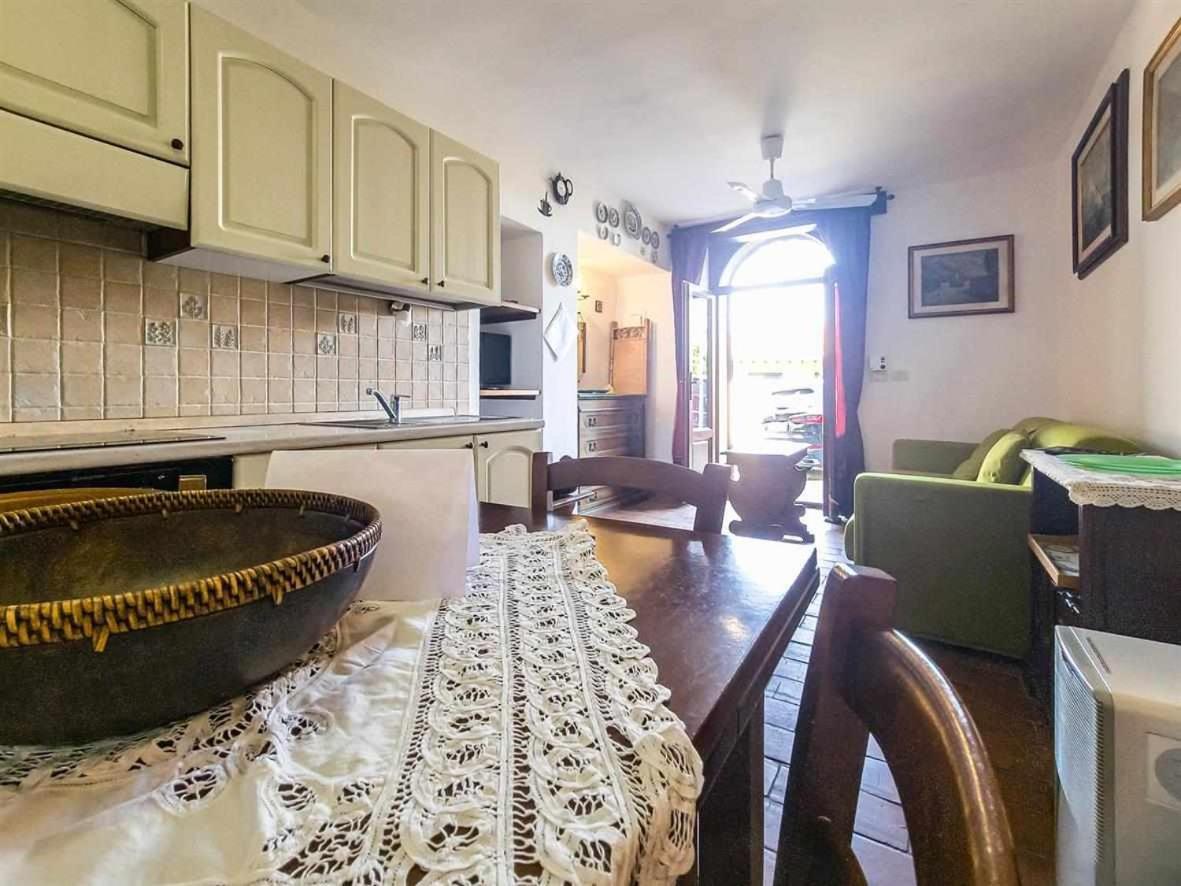 La Casina Di Rosi Vivere Nellantico Borgo 카스틸리오네 델라 페스카이아 외부 사진